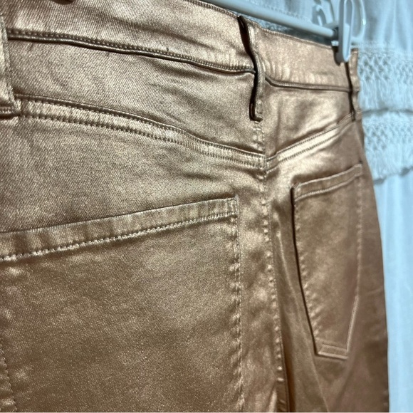 Express Ladies Rose Gold High Waisted Metallic Coated Modern Straight Jeans NWT - Picture 9 of 12